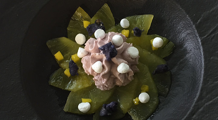 Ananas mit MousseAnanas Lavendel Daniloange