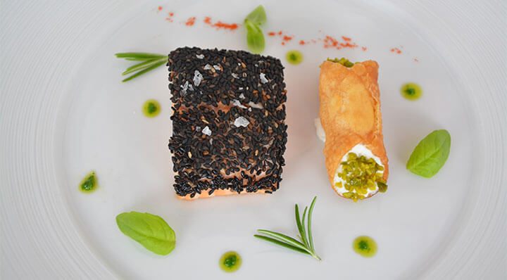 Salmon fillet sous vide with savoury Ricotta cannoli Lachsfilets Ricotta Cannoli Daniloange