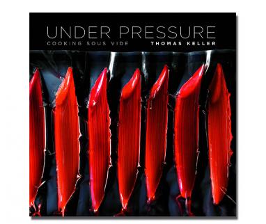 Sous vide books Under Pressure: Sous Vide: The Art and ScienceUnder Pressure En Thomas Keller